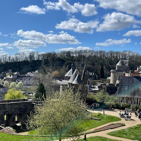 Le Relais Medieval Fougères Buitenkant foto