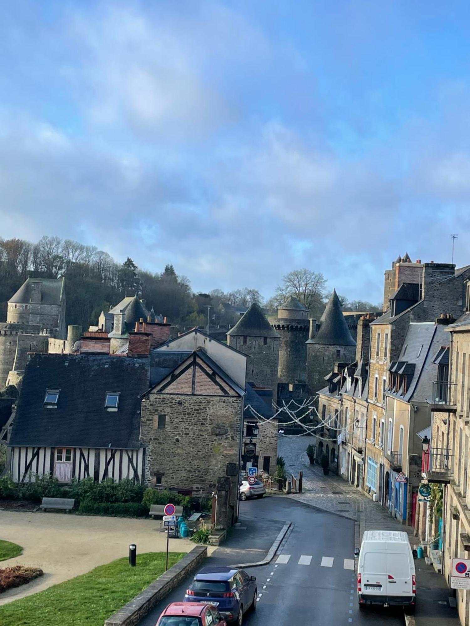 Le Relais Medieval Fougères Buitenkant foto